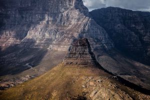 In Kapstadt kann man klettern am Lions Head und am Tafelberg